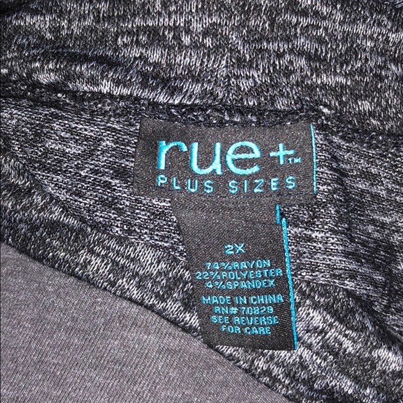 *SALE* Rue 21 sleeveless tank top - Picture 3 of 4